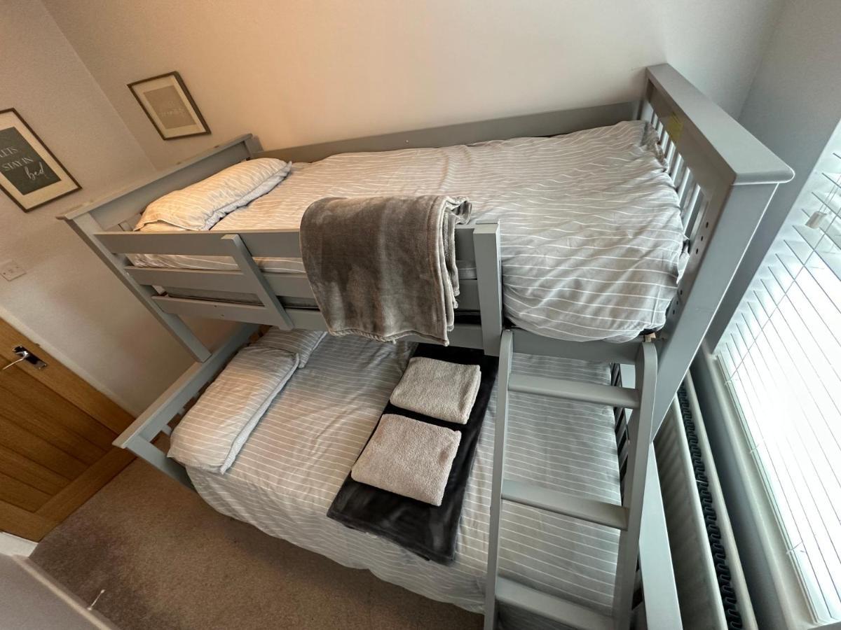 Cosy, 2 Bedroom Cottage In Guisborough Town Centre Kültér fotó