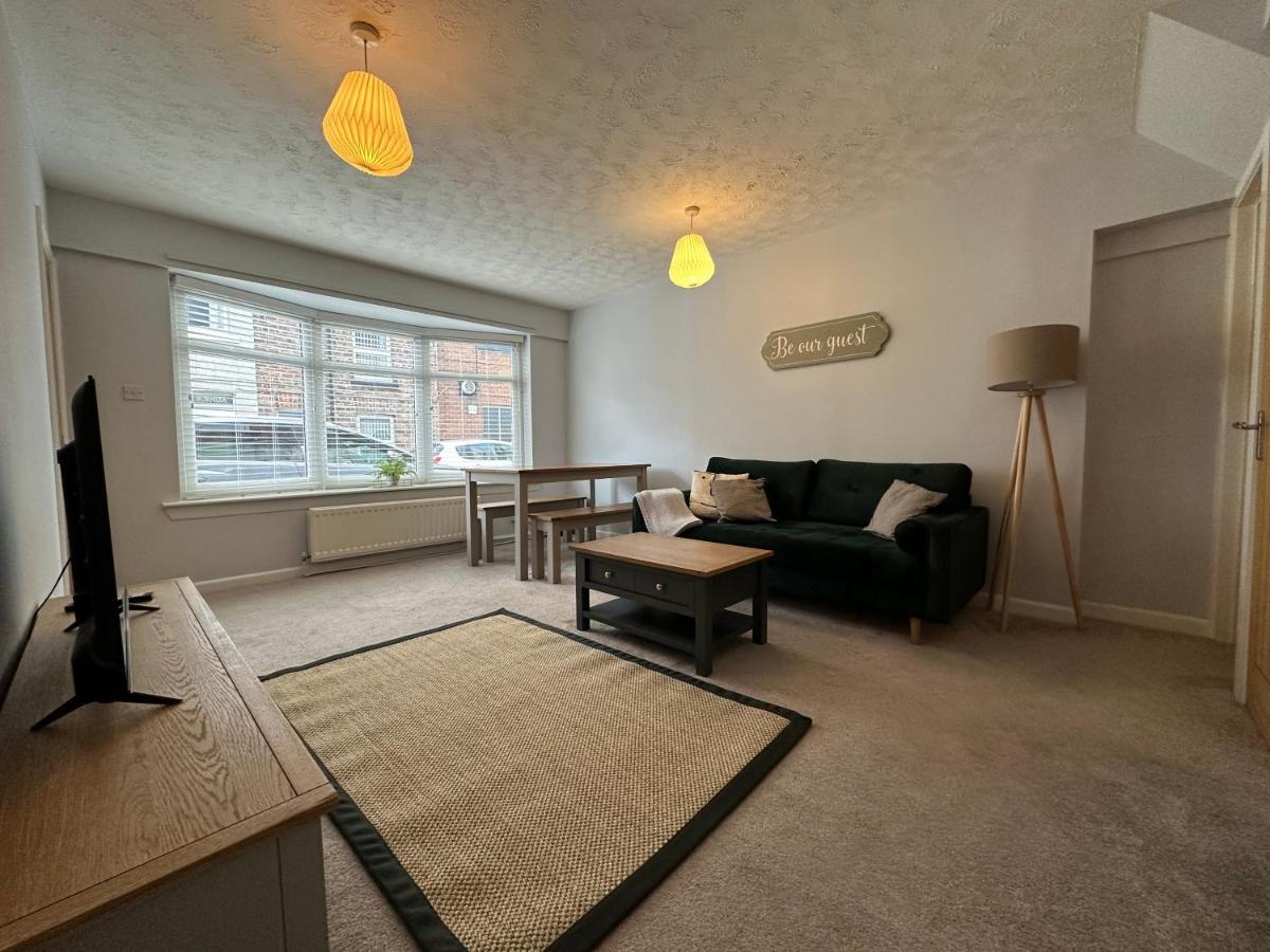 Cosy, 2 Bedroom Cottage In Guisborough Town Centre Kültér fotó