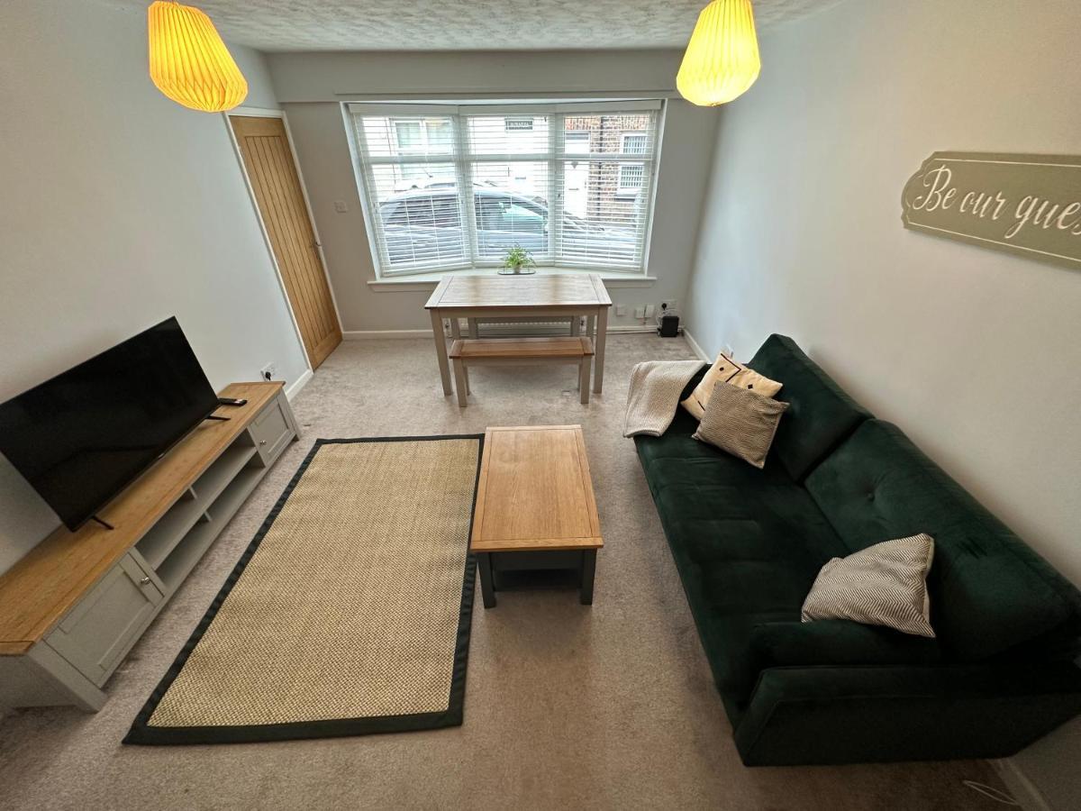 Cosy, 2 Bedroom Cottage In Guisborough Town Centre Kültér fotó